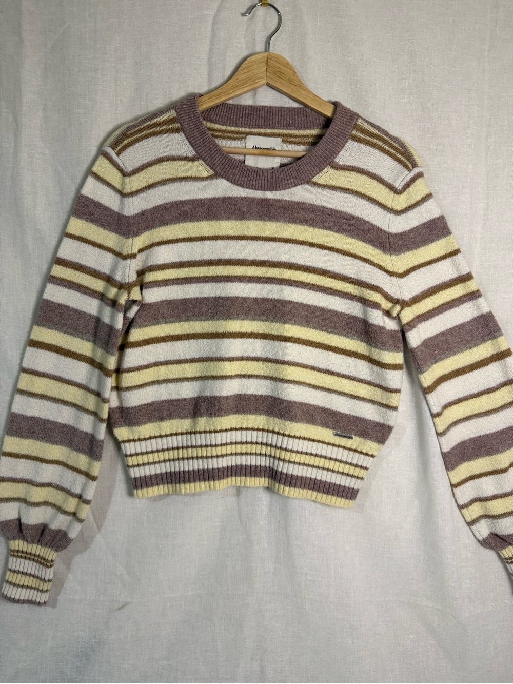 Abercrombie & Fitch Striped Crewneck Sweater in Lavender, Cream & Pale Yellow